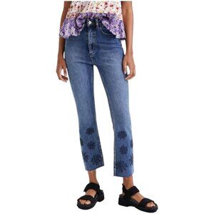 NWT Desigual Medium Wash  Floral Embroidered Flared Jeans size 6